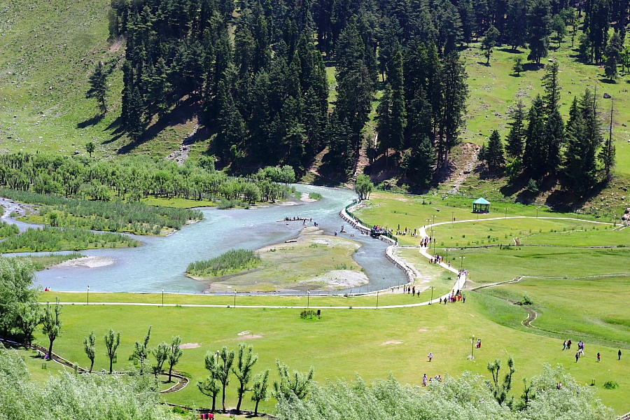 Betaab Valley - Bollywood's Paradise, Kashmir