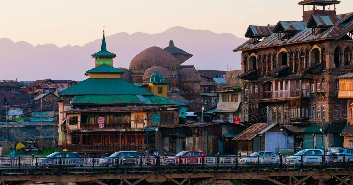 Srinagar - City of Gardens, Kashmir